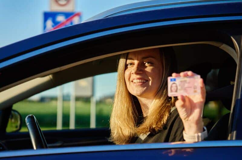 ¿Cómo renovar el carnet de conducir en Vitoria? Requisitos, precio y cita rápida